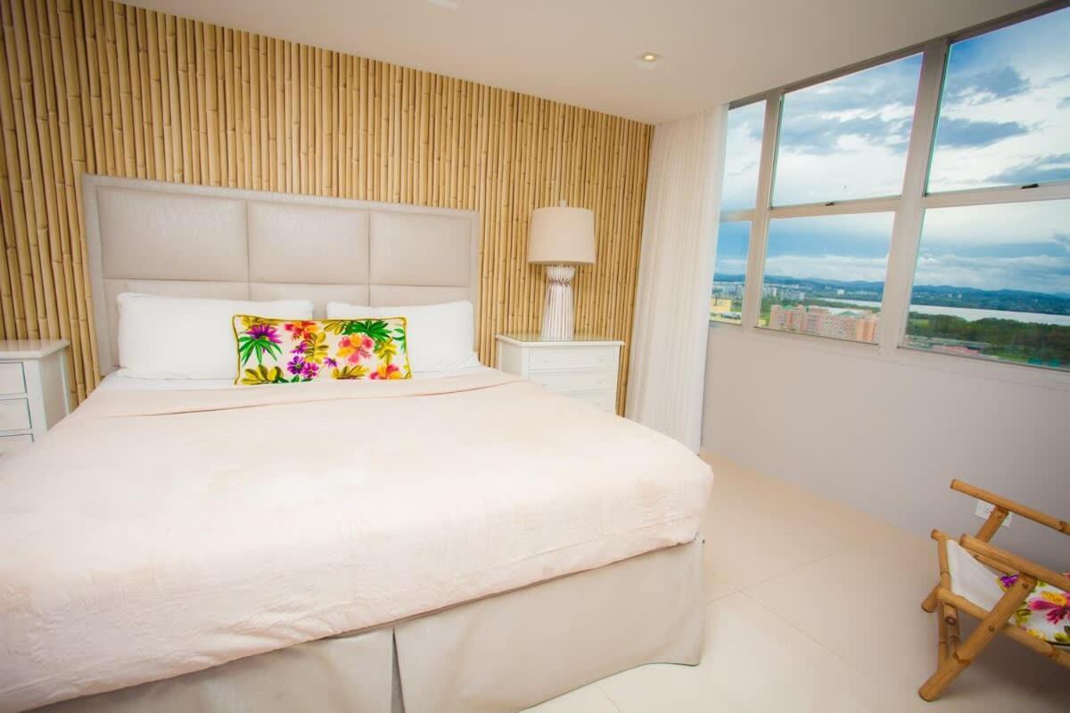 2Br Gem Ocean Front Building Isla Verde Beach Сан-Хуан Екстер'єр фото